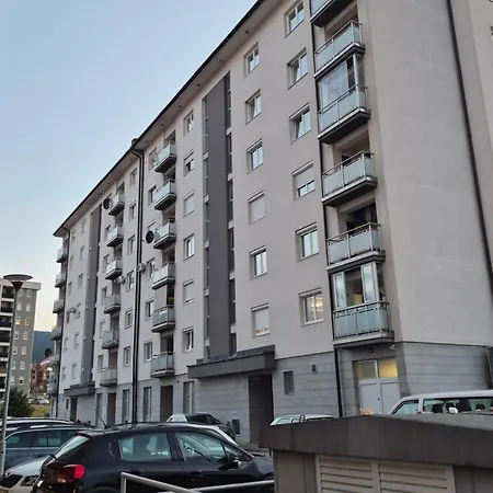 Διαμέρισμα Stan Na Dan Baza Pale